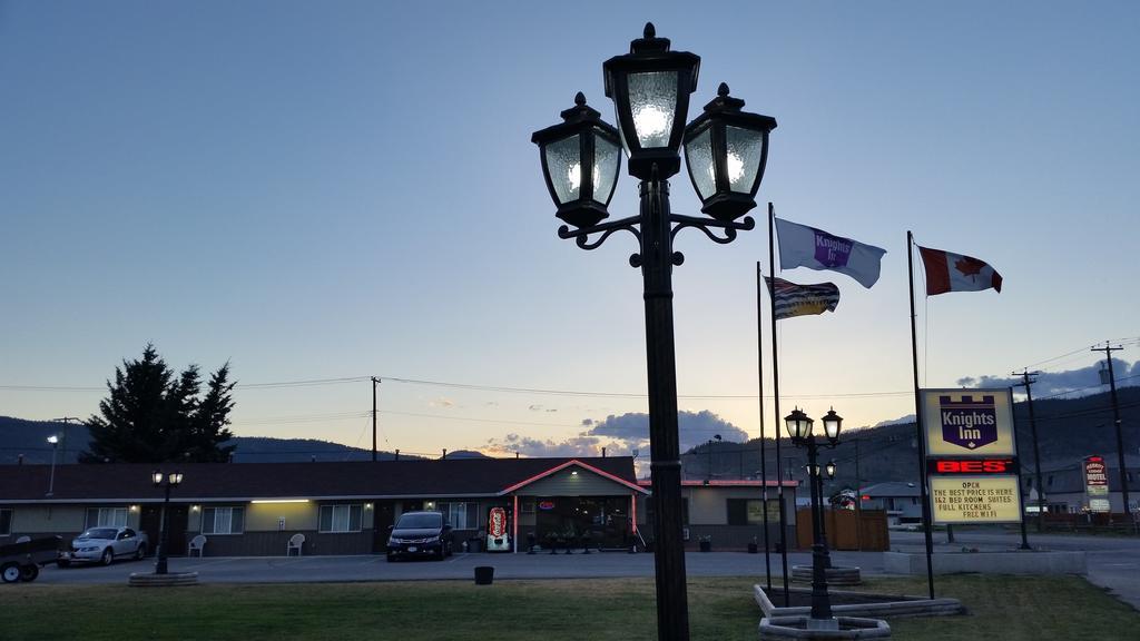 Knights Inn Merritt Esterno foto