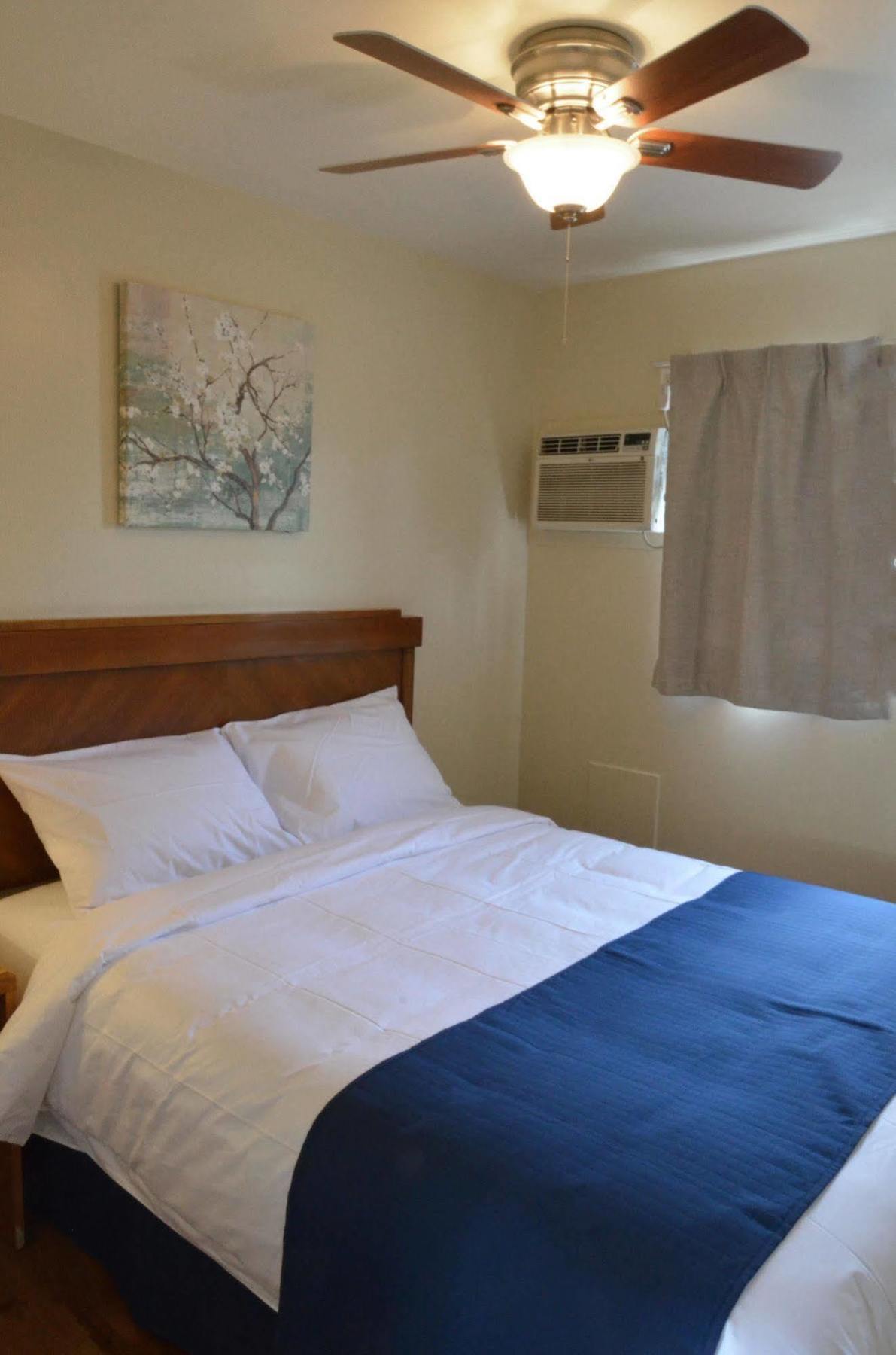 Knights Inn Merritt Esterno foto